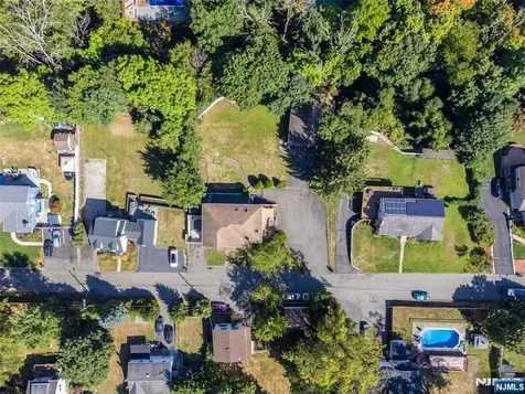 36 Ella Street Bloomingdale NJ 07403