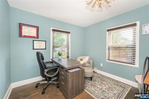 36 Ella Street Bloomingdale NJ 07403