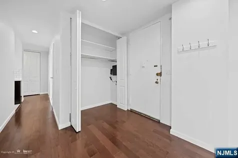 200 Winston Drive Cliffside Park NJ 07010