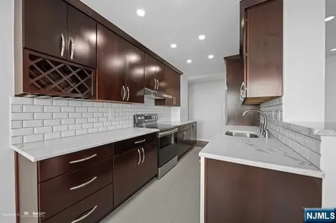 200 Winston Drive Cliffside Park NJ 07010