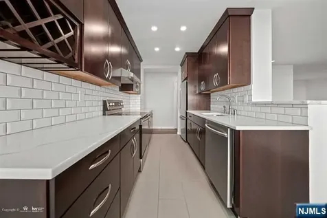 200 Winston Drive Cliffside Park NJ 07010