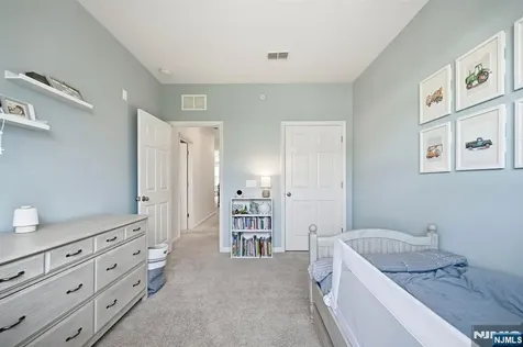 102 Sequoia Drive Cedar Grove NJ 07009