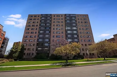 90 Prospect Avenue Hackensack NJ 07601