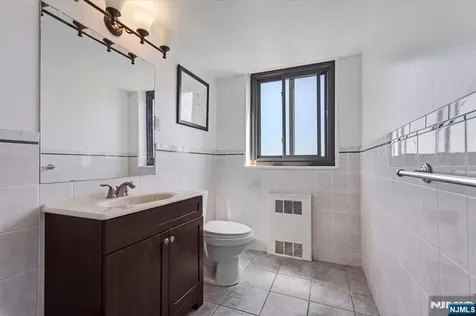 90 Prospect Avenue Hackensack NJ 07601