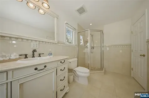 236 Dixon Avenue Dumont NJ 07628