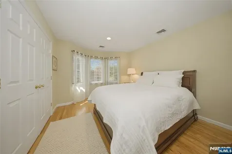 236 Dixon Avenue Dumont NJ 07628
