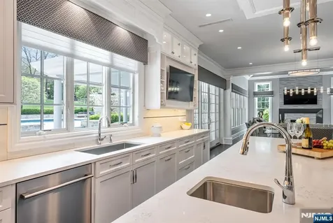 236 E Saddle River Road Saddle River NJ 07458