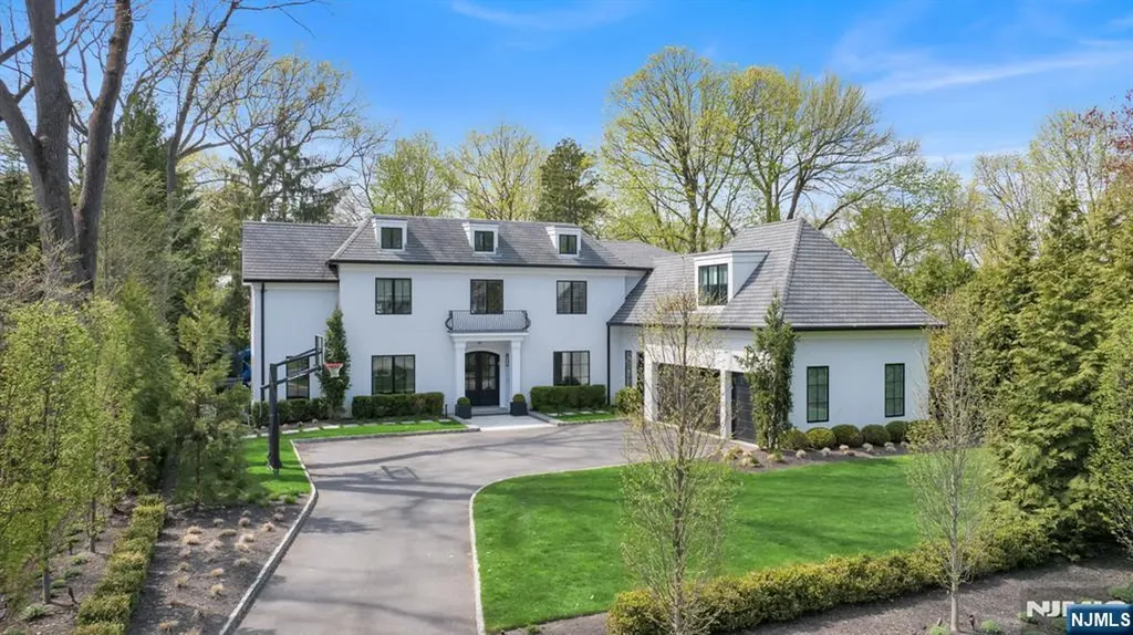 89 Depeyster Avenue Tenafly NJ 07670