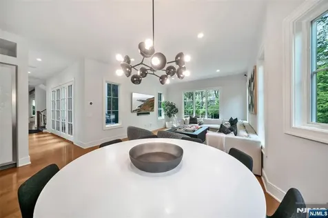 89 Depeyster Avenue Tenafly NJ 07670