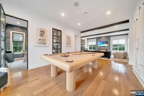 89 Depeyster Avenue Tenafly NJ 07670