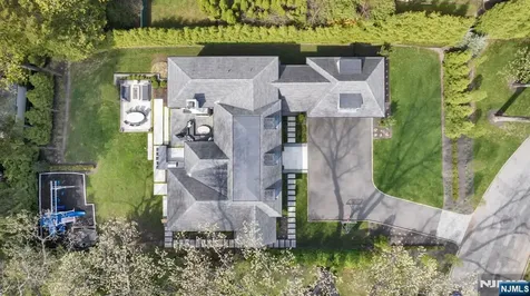89 Depeyster Avenue Tenafly NJ 07670