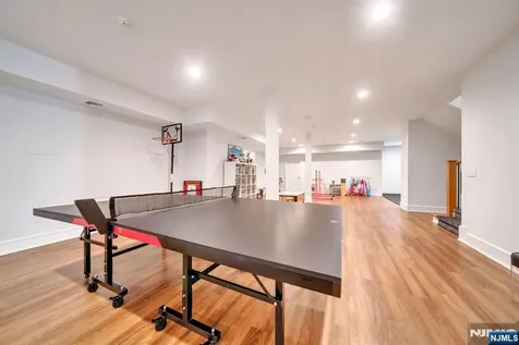 89 Depeyster Avenue Tenafly NJ 07670