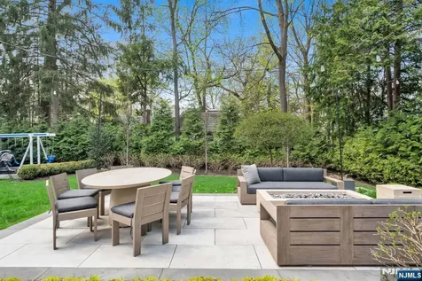 89 Depeyster Avenue Tenafly NJ 07670