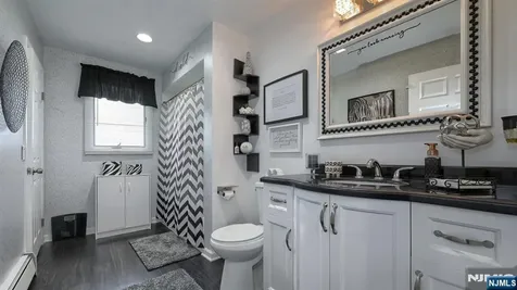 16 Forest Terrace Wayne NJ 07470