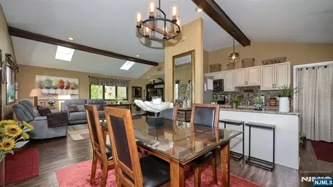16 Forest Terrace Wayne NJ 07470