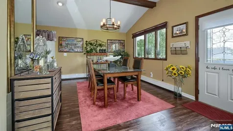 16 Forest Terrace Wayne NJ 07470