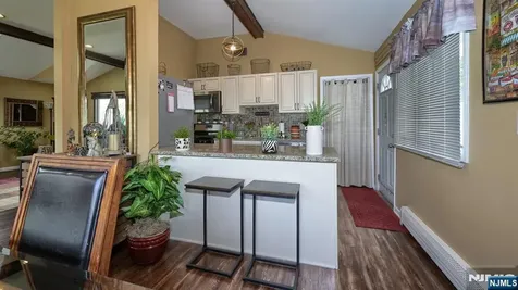 16 Forest Terrace Wayne NJ 07470