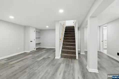 8 Oak Street Netcong Borough NJ 07857