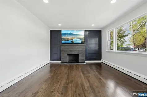 8 Oak Street Netcong Borough NJ 07857