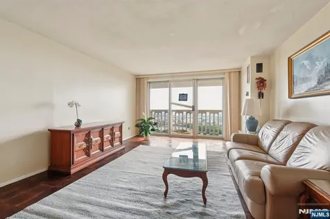 555 North Avenue Fort Lee NJ 07024