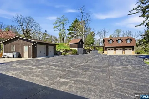 1561 Macopin Road West Milford NJ 07480