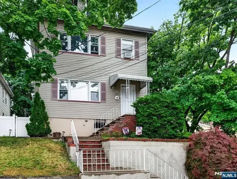 319 Paterson Avenue East Rutherford NJ 07073