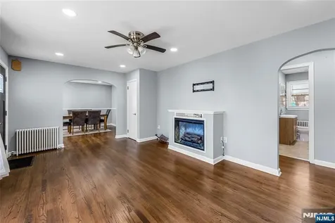 167 Mount Hope Avenue Dover Town NJ 07801