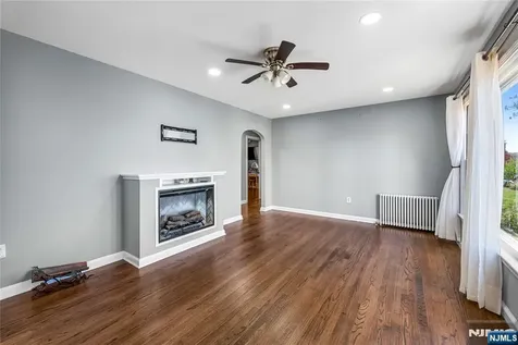 167 Mount Hope Avenue Dover Town NJ 07801