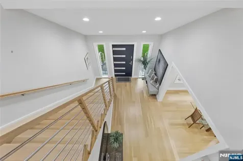 31 Engleside Street Cresskill NJ 07626