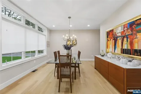 31 Engleside Street Cresskill NJ 07626