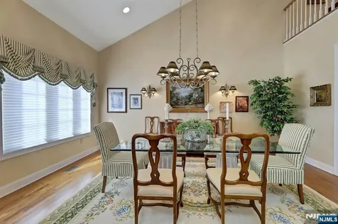 278 Hampshire Ridge Park Ridge NJ 07656