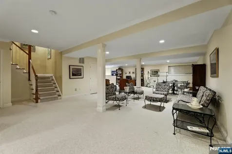 278 Hampshire Ridge Park Ridge NJ 07656