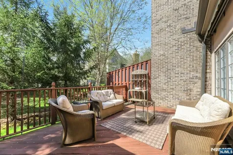 278 Hampshire Ridge Park Ridge NJ 07656