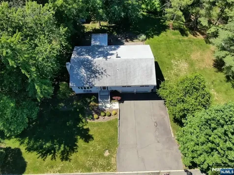 28 Taylor Woodland Park NJ 07424