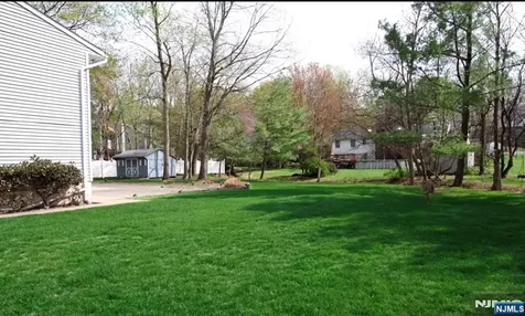 28 Taylor Woodland Park NJ 07424