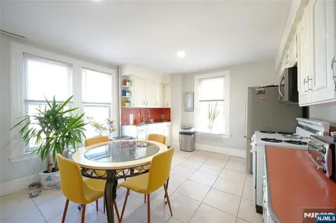 433 New England Terrace Orange NJ 07050