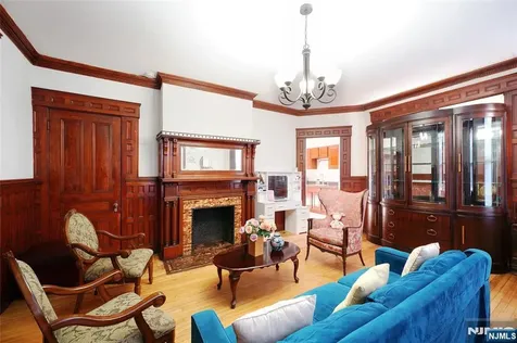 433 New England Terrace Orange NJ 07050