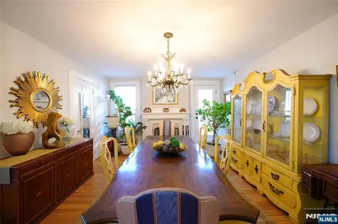 433 New England Terrace Orange NJ 07050
