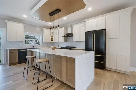 307 Schepis Avenue Saddle Brook NJ 07663