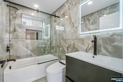 307 Schepis Avenue Saddle Brook NJ 07663