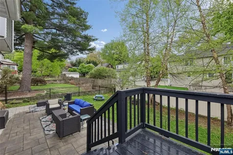 24 N Crest Drive Cresskill NJ 07626