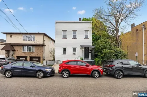 165 Macarthur Avenue Garfield NJ 07026