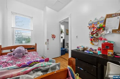 165 Macarthur Avenue Garfield NJ 07026