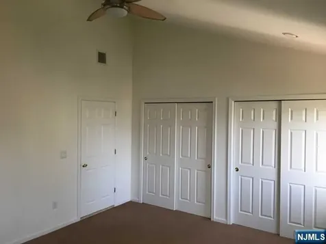 26 Lee Street Elmwood Park NJ 07407