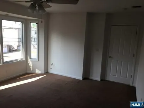 26 Lee Street Elmwood Park NJ 07407