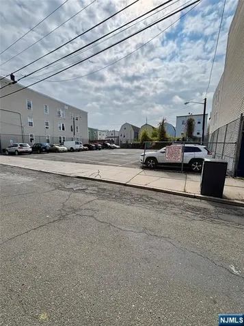 7 Franklin Avenue Harrison NJ 07029