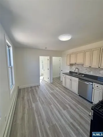 7 Franklin Avenue Harrison NJ 07029