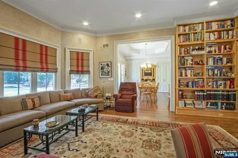 167 Maple Street Englewood NJ 07631