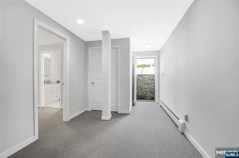 4 Maple Avenue Waldwick NJ 07463