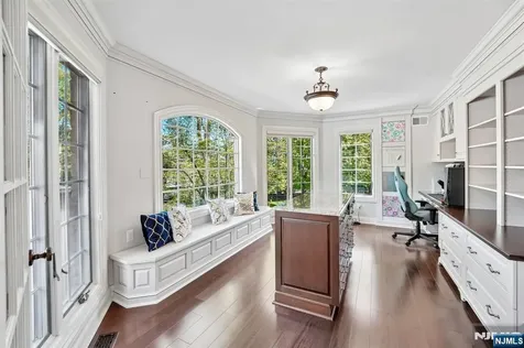 554 Hampton Hill Road Franklin Lakes NJ 07417